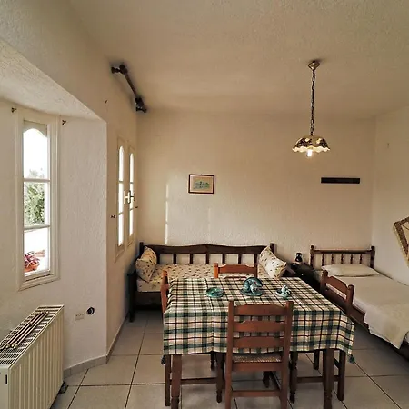 Nyaraló Aristea